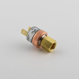 Pressostat haute pression Danfoss ACB-2UB230 42 bars R410A - 061F8967 ACB-2UB230 R410A